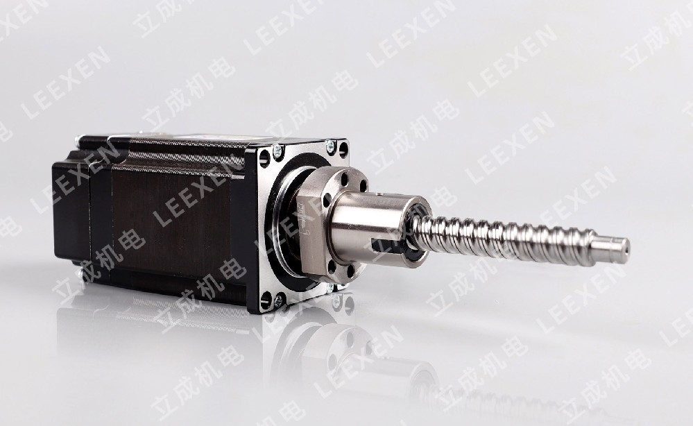 60滾珠絲桿步進(jìn)電機(jī) | 高速高精度的運(yùn)動(dòng)控制器解決方案